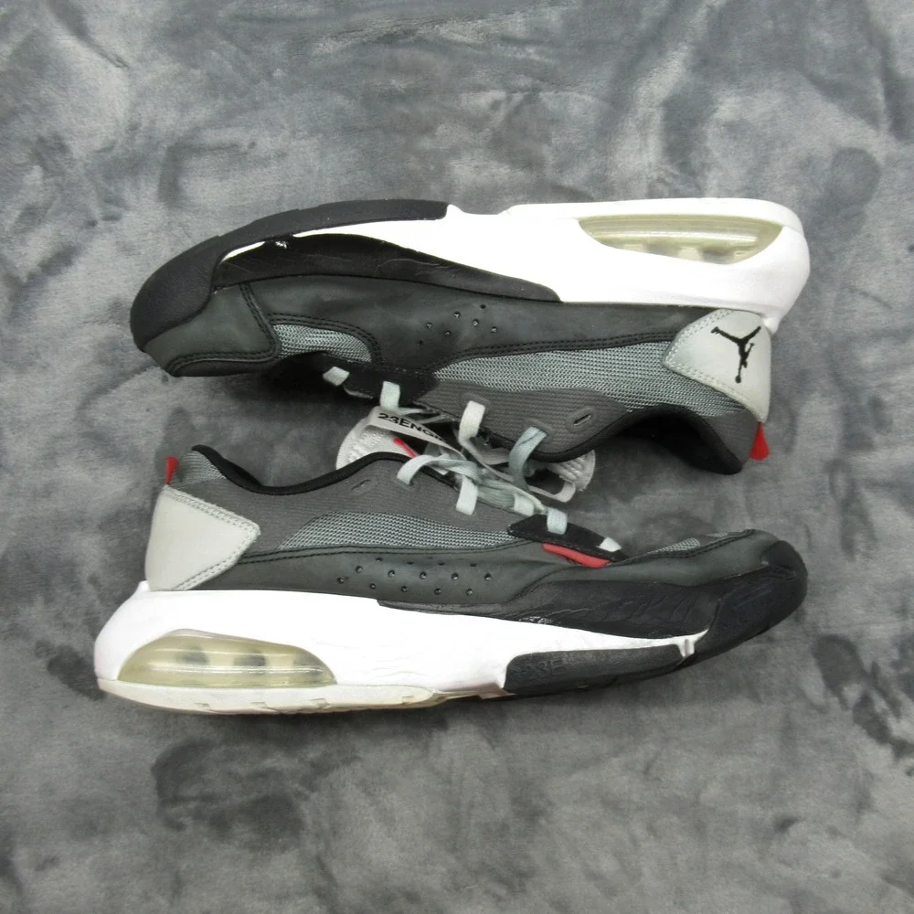 Jordan Air‎ 200E Sneakers Mens 11.5 Black Low Top Cushioned Lace Athletic Chunky